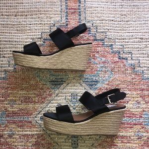 Steve Madden Black Satin Wedges